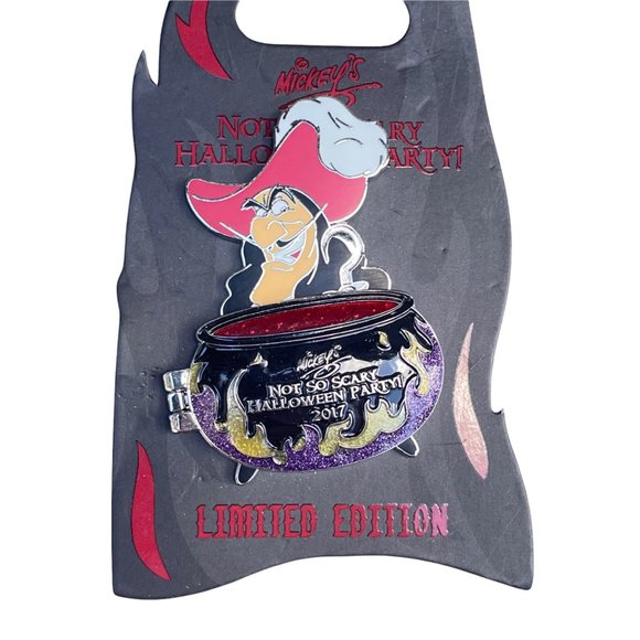 Disney Parks Mickey’s Not So Scary Halloween Party 2017 Captain Hook Limited Pin - Picture 3 of 4